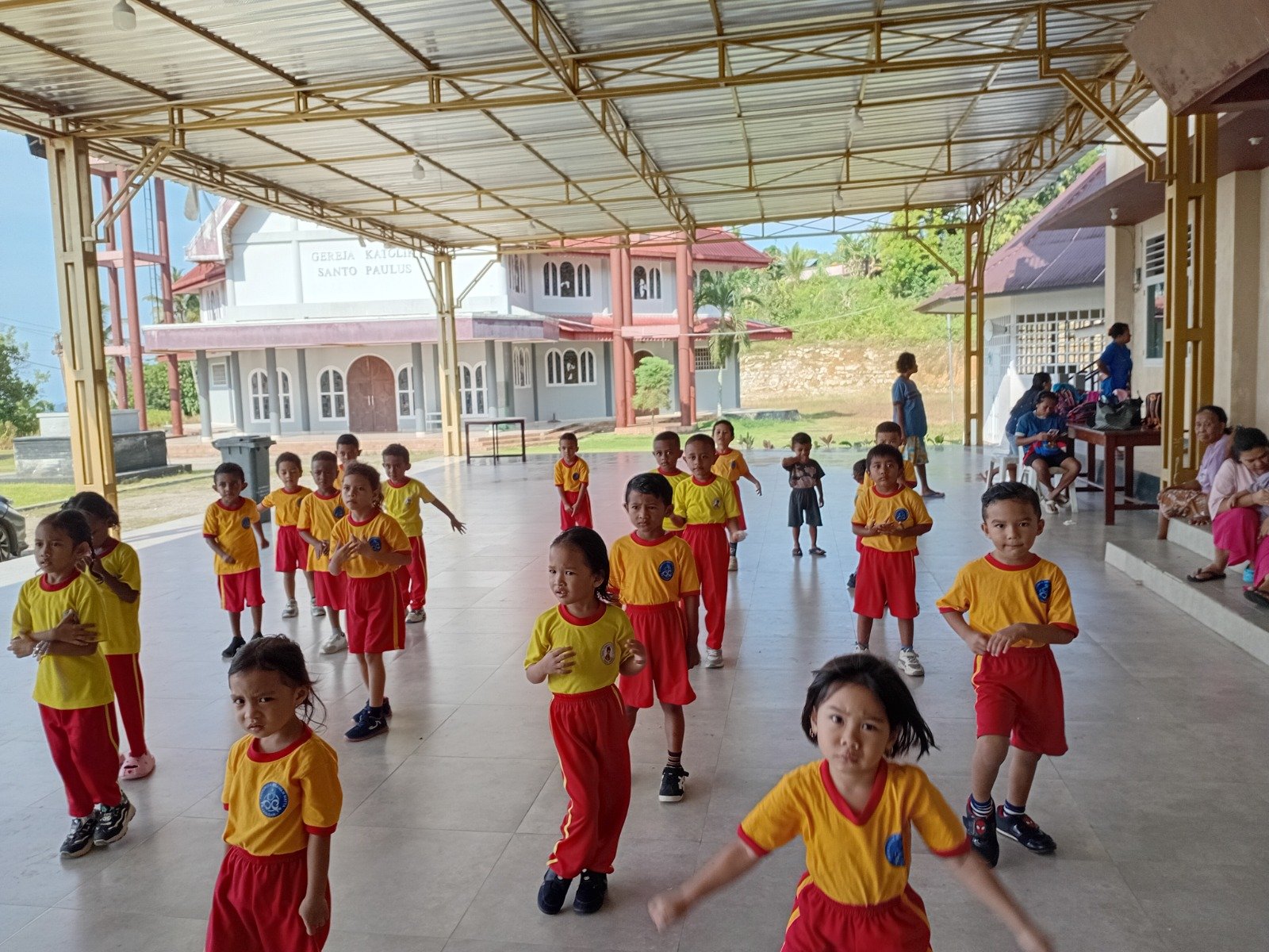 Kegiatan Senam dan Olahraga Bersama Anak-Anak